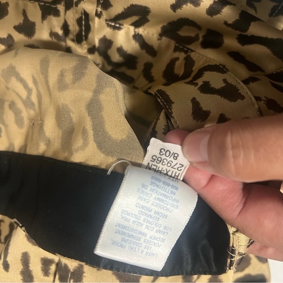 Tommy Hilfiger Vintage Size 9 Leopard Cargo Style Pants EUC Relaxed Fit - Picture 10 of 10